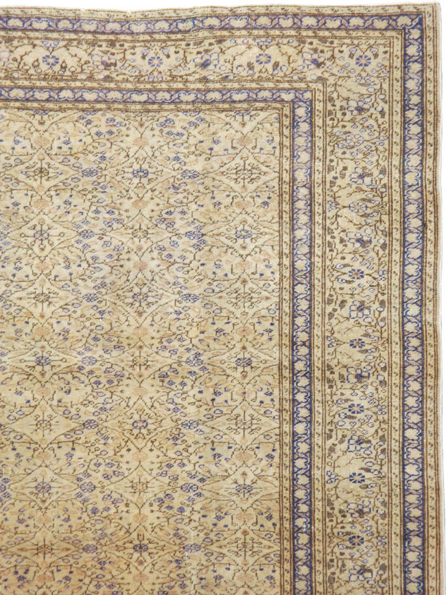 Vintage Turkish Sivas Carpet, No.8734 - Galerie Shabab