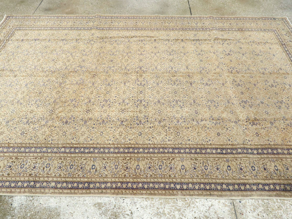 Vintage Turkish Sivas Carpet, No.8734 - Galerie Shabab