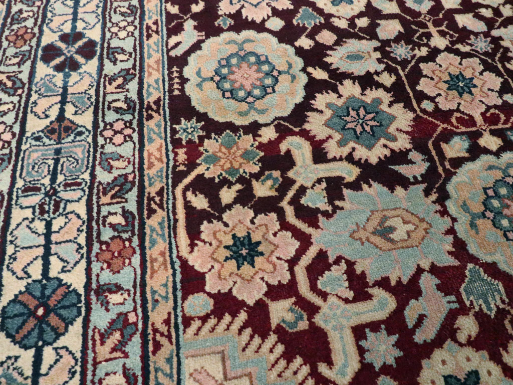 Antique Indian Agra Rug, No.8745 - Galerie Shabab