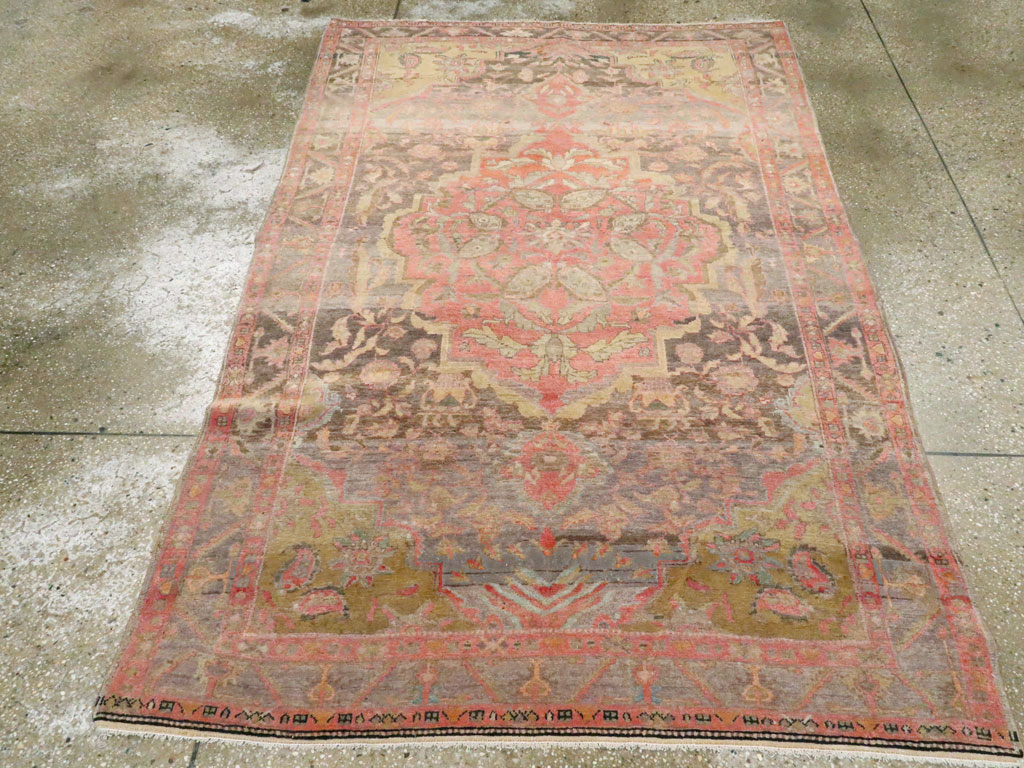 Antique Persian Malayer Rug, No.8753 - Galerie Shabab