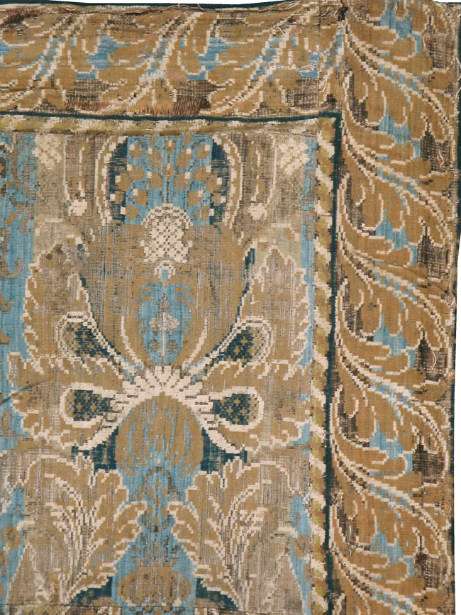 Antique European Chenille Carpet, No.8771 - Galerie Shabab