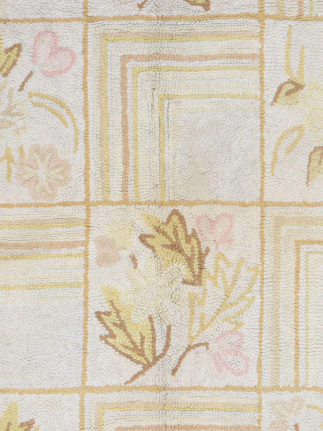 Vintage American Hook Room Size Carpet, No.8773 - Galerie Shabab