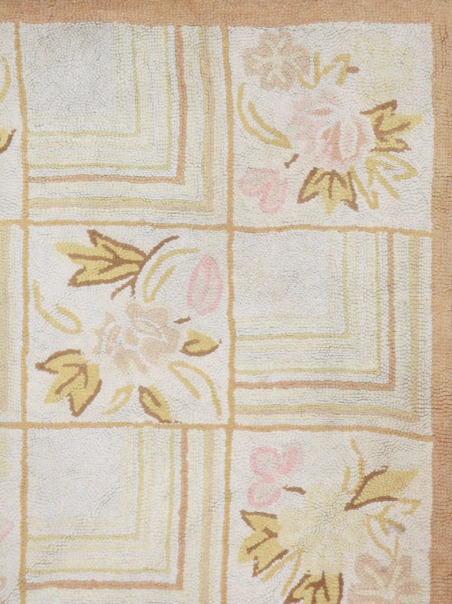 Vintage American Hook Room Size Carpet, No.8773 - Galerie Shabab