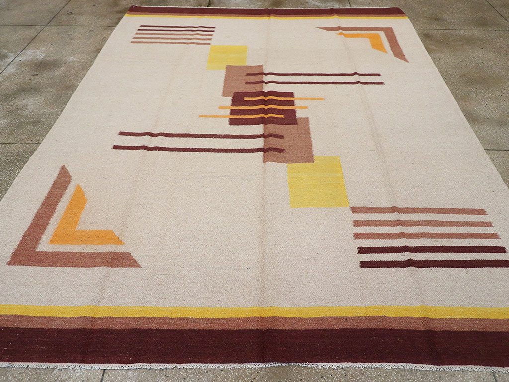 Vintage Indian Flatweave Room Size Rug Inspired By Edward McKnight Kauffer, No.8779 - Galerie Shabab