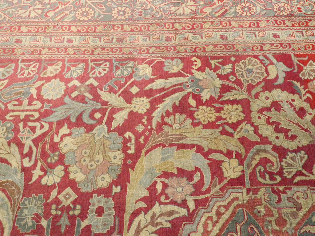 Vintage Turkish Herekeh Carpet, No.8781 - Galerie Shabab