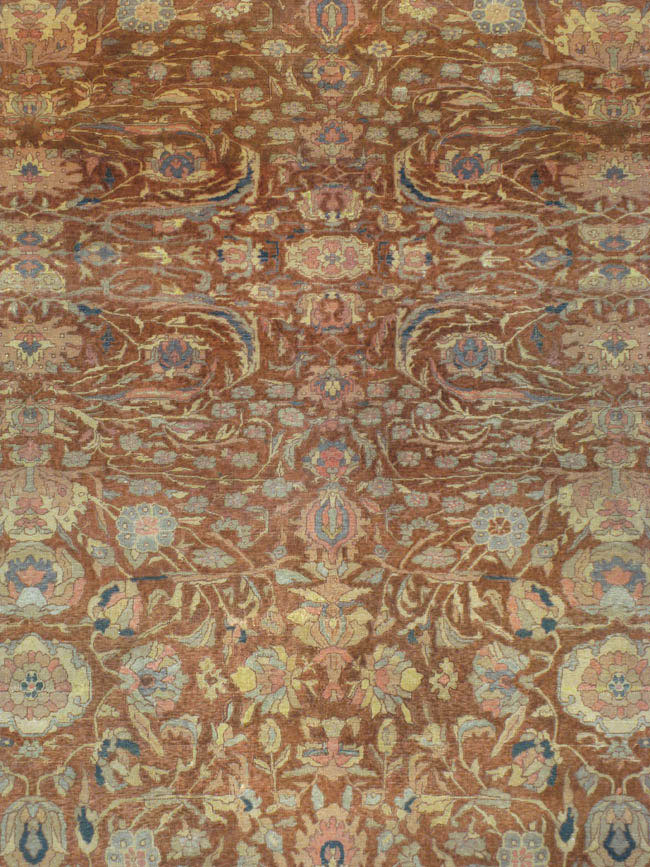 Antique Turkish Herekeh Square Carpet, No.8786 - Galerie Shabab