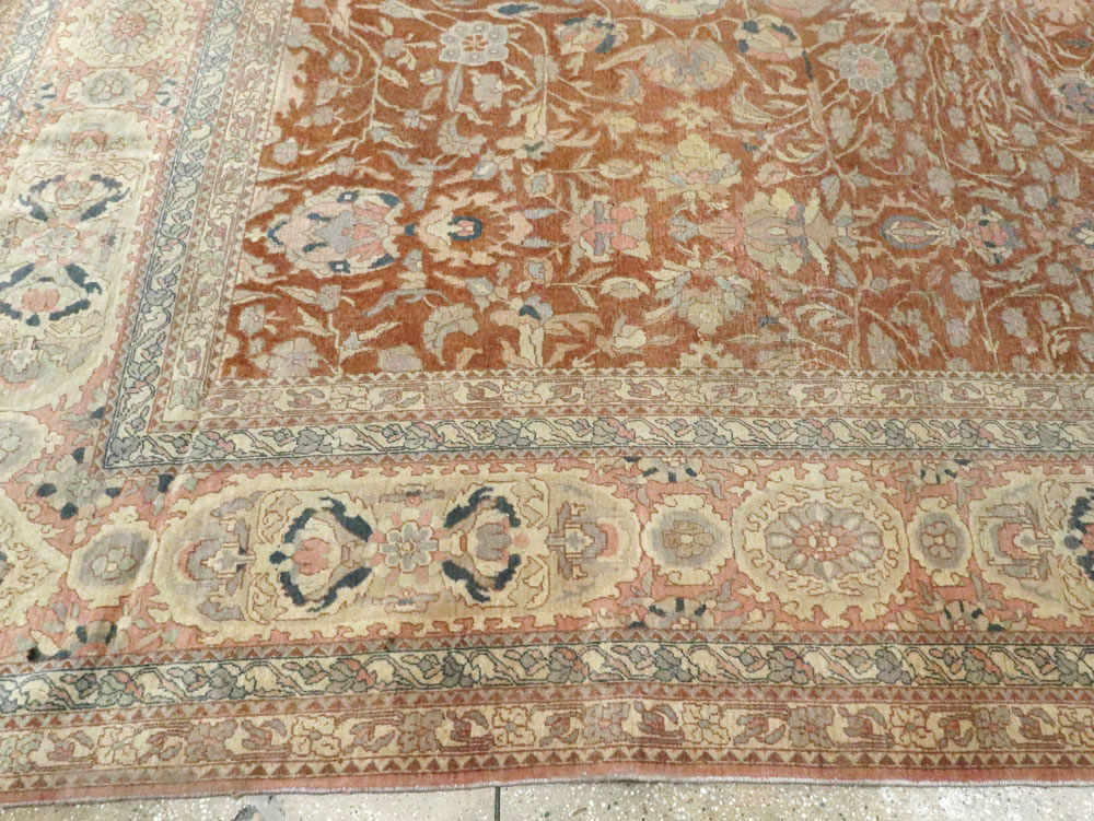 Antique Turkish Herekeh Square Carpet, No.8786 - Galerie Shabab