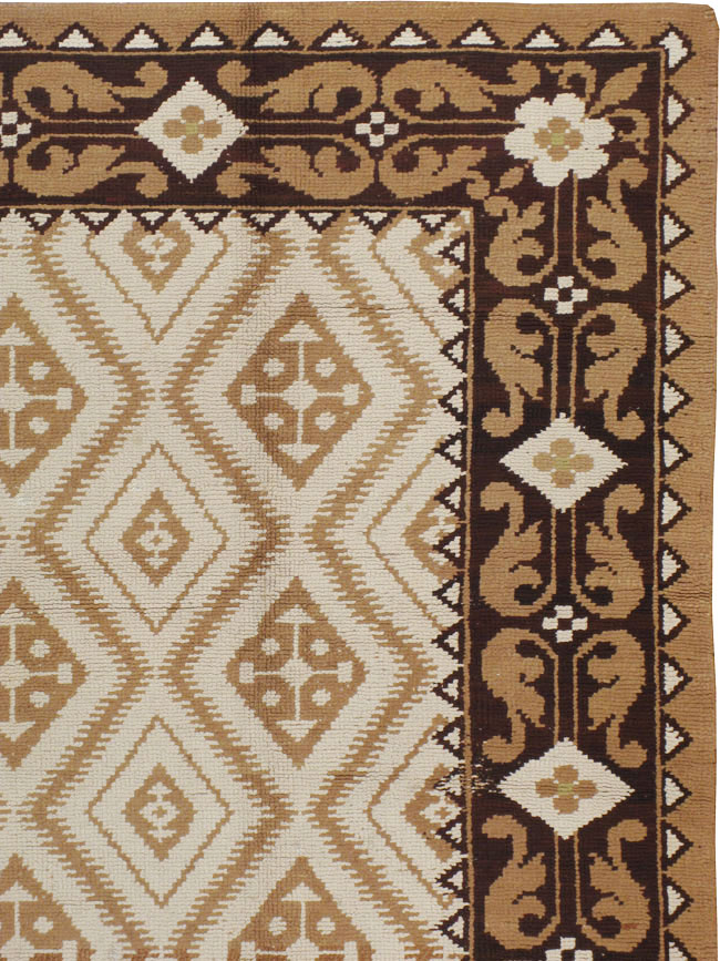 Vintage Spanish Cuenca Carpet, No.8788 - Galerie Shabab