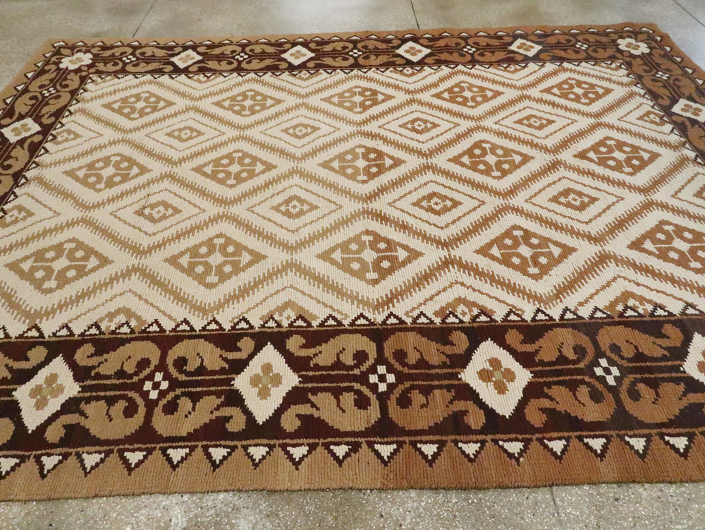 Vintage Spanish Cuenca Carpet, No.8788 - Galerie Shabab