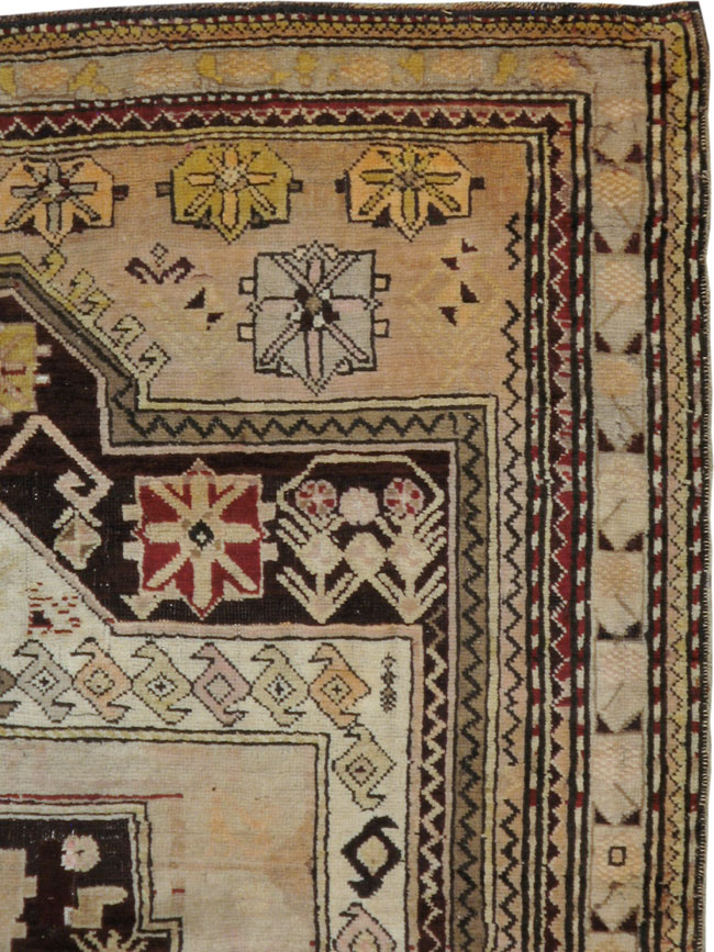 Antique Caucasian Karabagh Gallery Carpet, No.8812 - Galerie Shabab