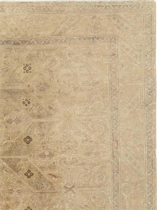 Vintage Turkish Sivas Carpet, No.8825 - Galerie Shabab