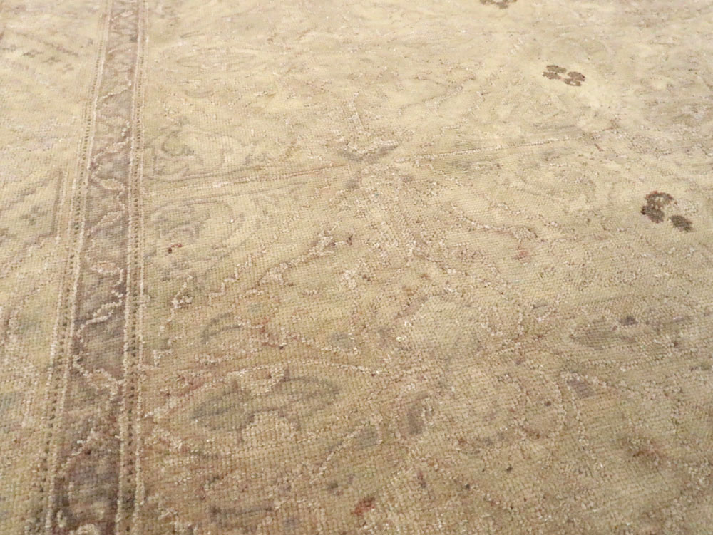 Vintage Turkish Sivas Carpet, No.8825 - Galerie Shabab