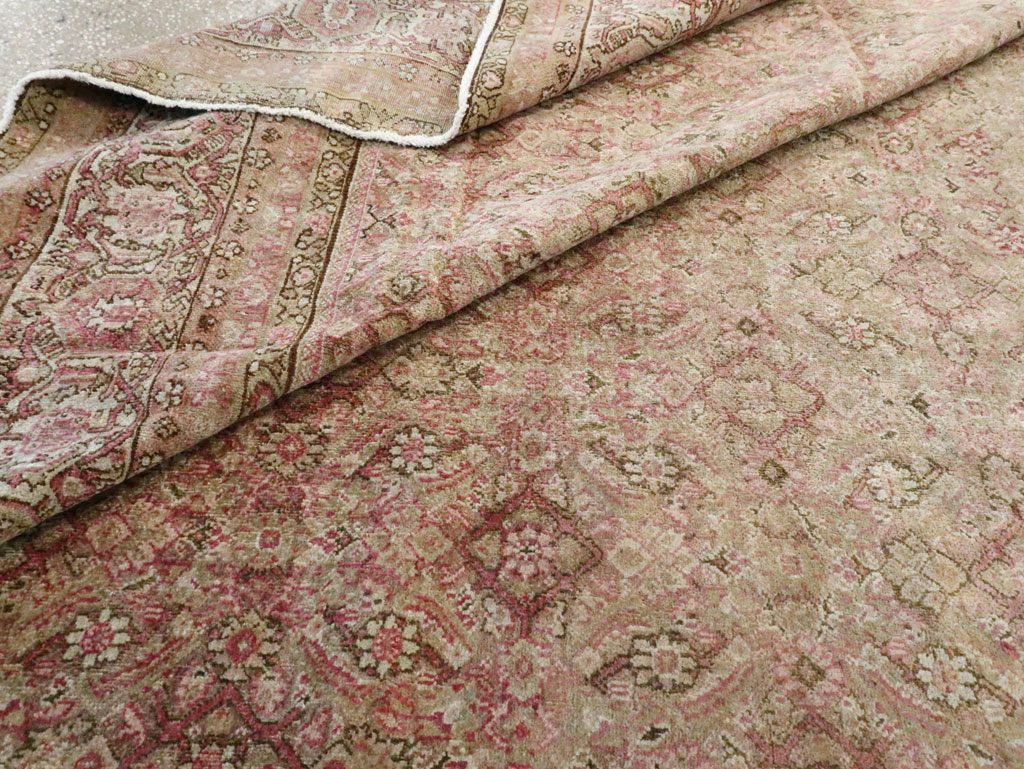 Antique Indian Agra Carpet, No.8838 - Galerie Shabab