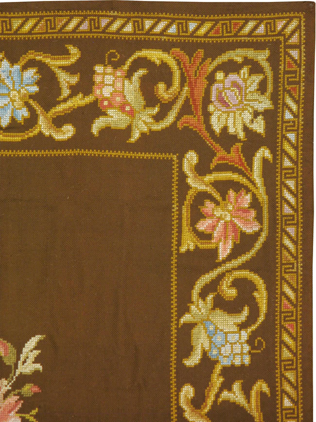 Vintage Ukrainian Needlepoint Accent Rug, No.8879 - Galerie Shabab