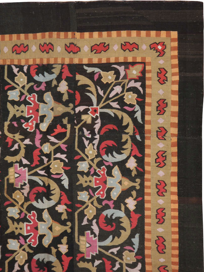 Antique French Aubusson Carpet, No.8883 - Galerie Shabab