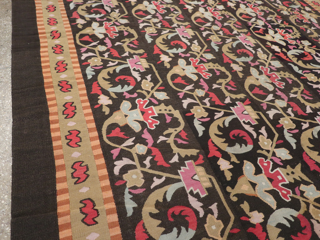 Antique French Aubusson Carpet, No.8883 - Galerie Shabab