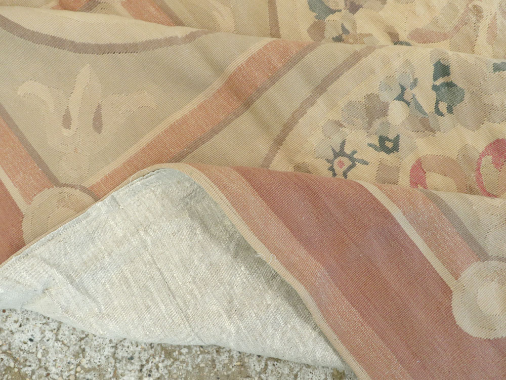 Modern Spanish Aubusson Small Room Size Carpet, No.8885 - Galerie Shabab