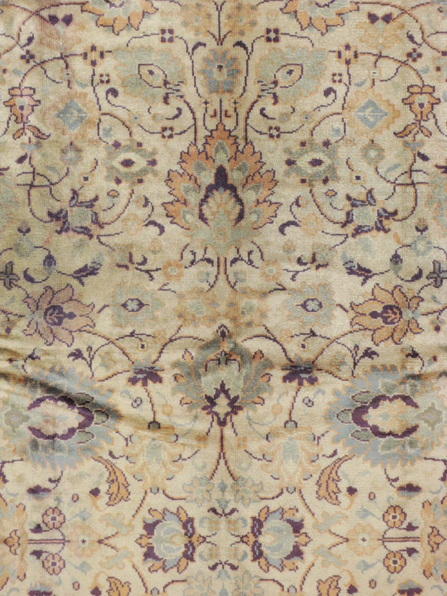 Antique Turkish Oushak Carpet, No.8891 - Galerie Shabab