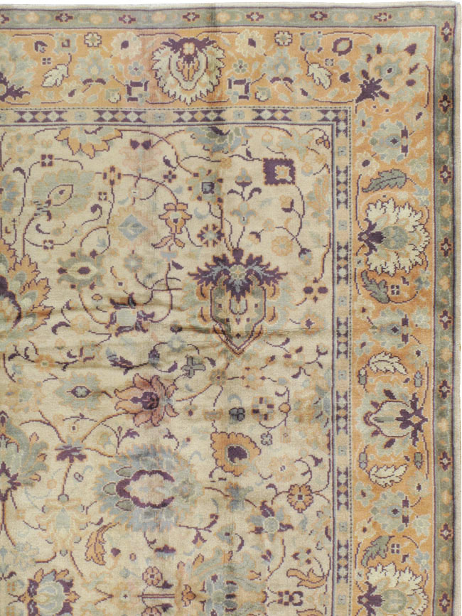 Antique Turkish Oushak Carpet, No.8891 - Galerie Shabab