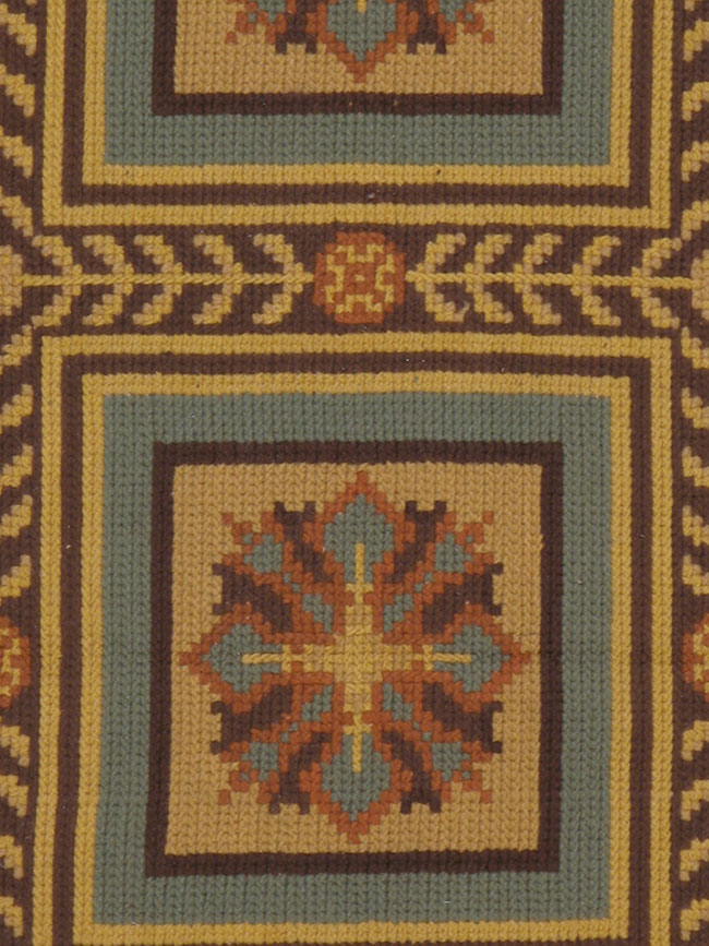 Vintage Needlepoint Carpet, No.8897 - Galerie Shabab