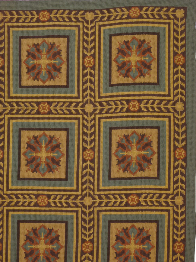 Vintage Needlepoint Carpet, No.8897 - Galerie Shabab