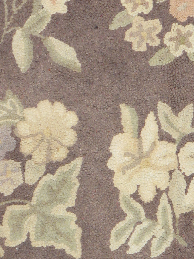 Vintage American Hook Room Size Carpet, No.8912 - Galerie Shabab