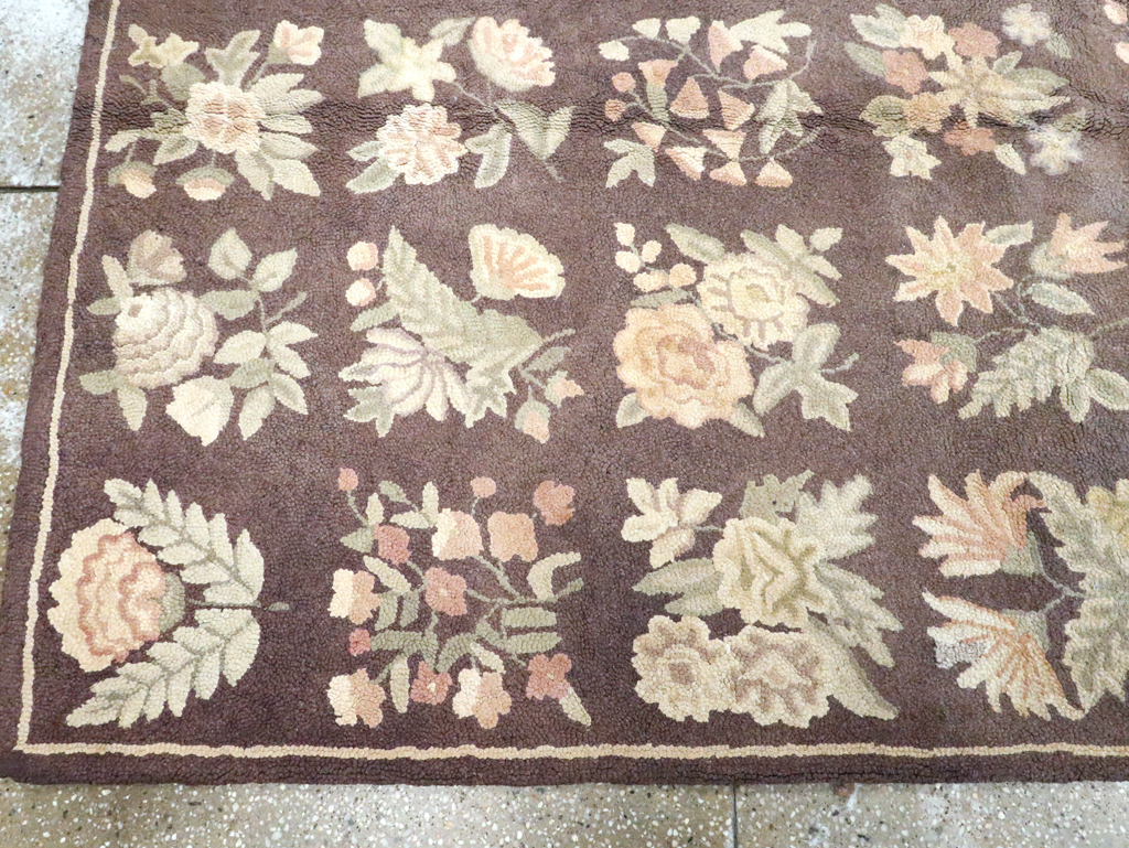 Vintage American Hook Room Size Carpet, No.8912 - Galerie Shabab