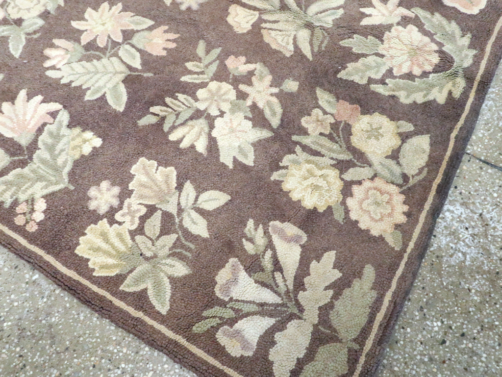 Vintage American Hook Room Size Carpet, No.8912 - Galerie Shabab