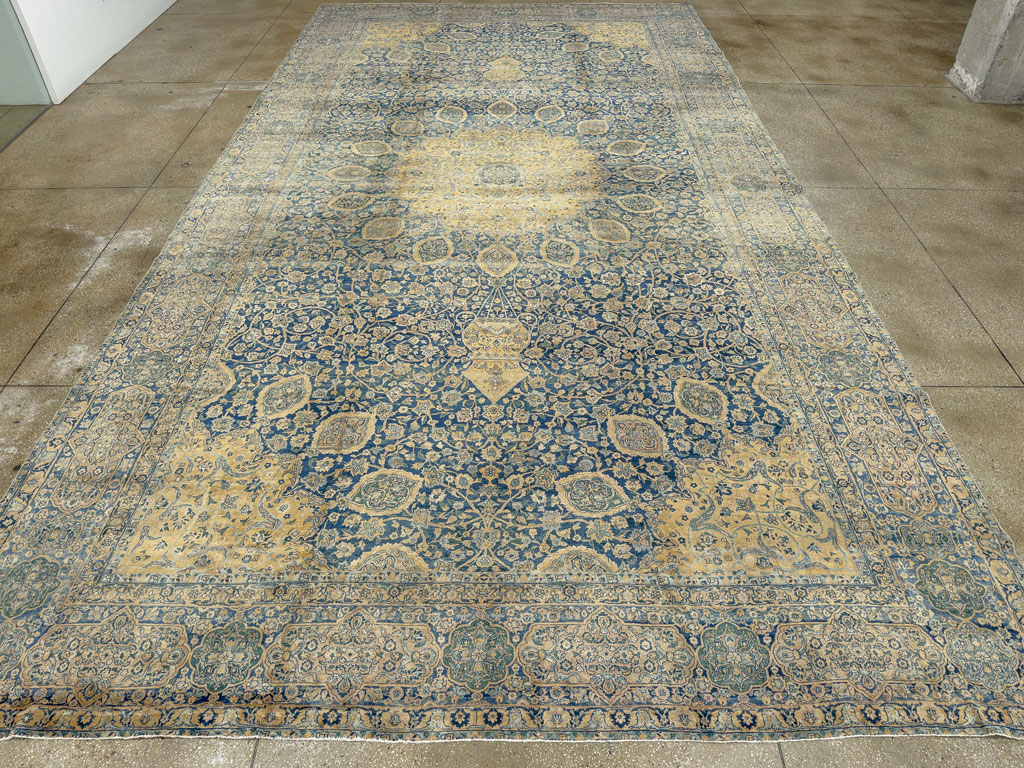 Antique Persian Lavar Kerman Carpet, No.8937 - Galerie Shabab