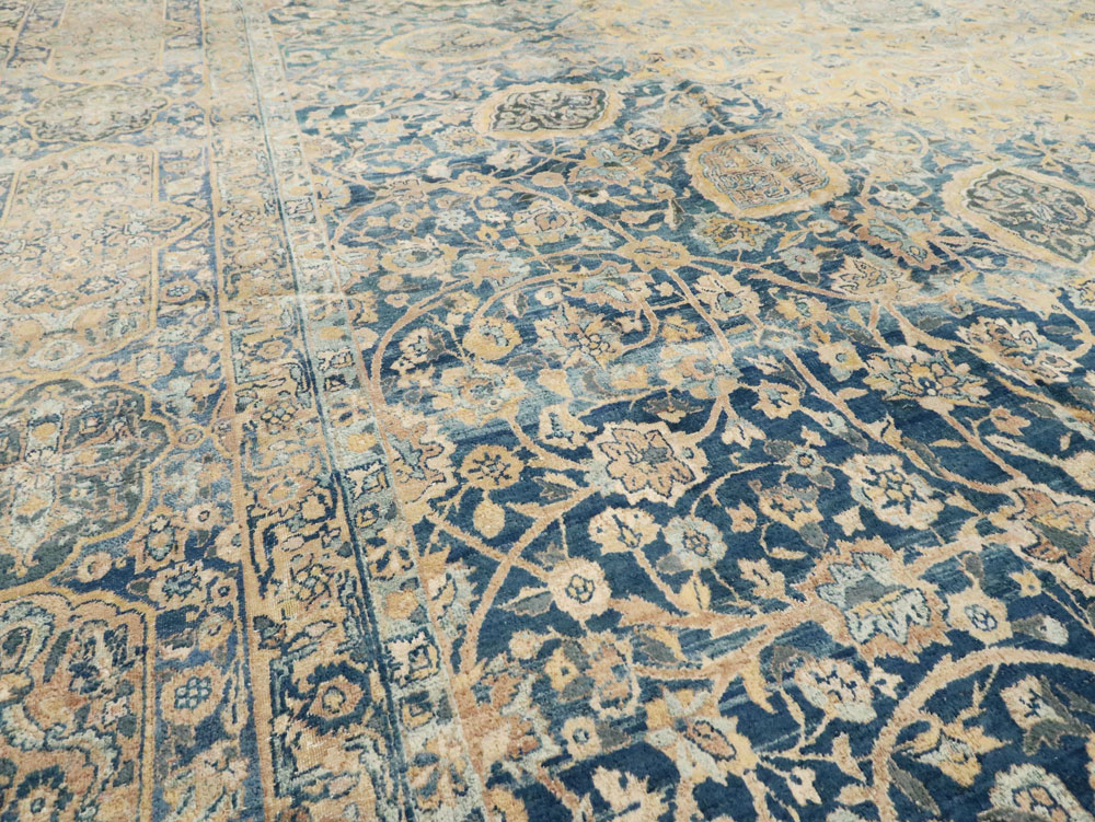 Antique Persian Lavar Kerman Carpet, No.8937 - Galerie Shabab
