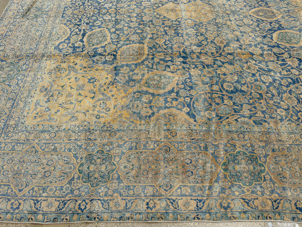 Antique Persian Lavar Kerman Carpet, No.8937 - Galerie Shabab