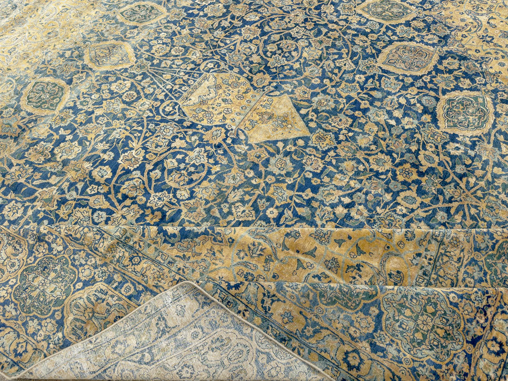 Antique Persian Lavar Kerman Carpet, No.8937 - Galerie Shabab