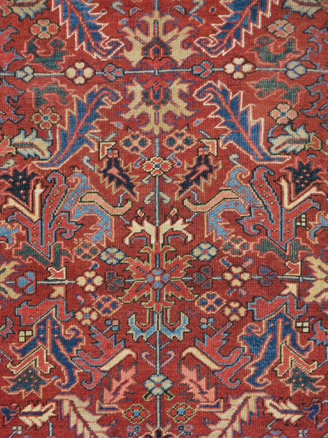 Antique Persian Heriz Carpet, No.8949 - Galerie Shabab