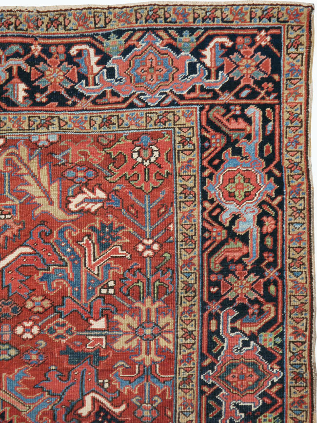 Antique Persian Heriz Carpet, No.8949 - Galerie Shabab