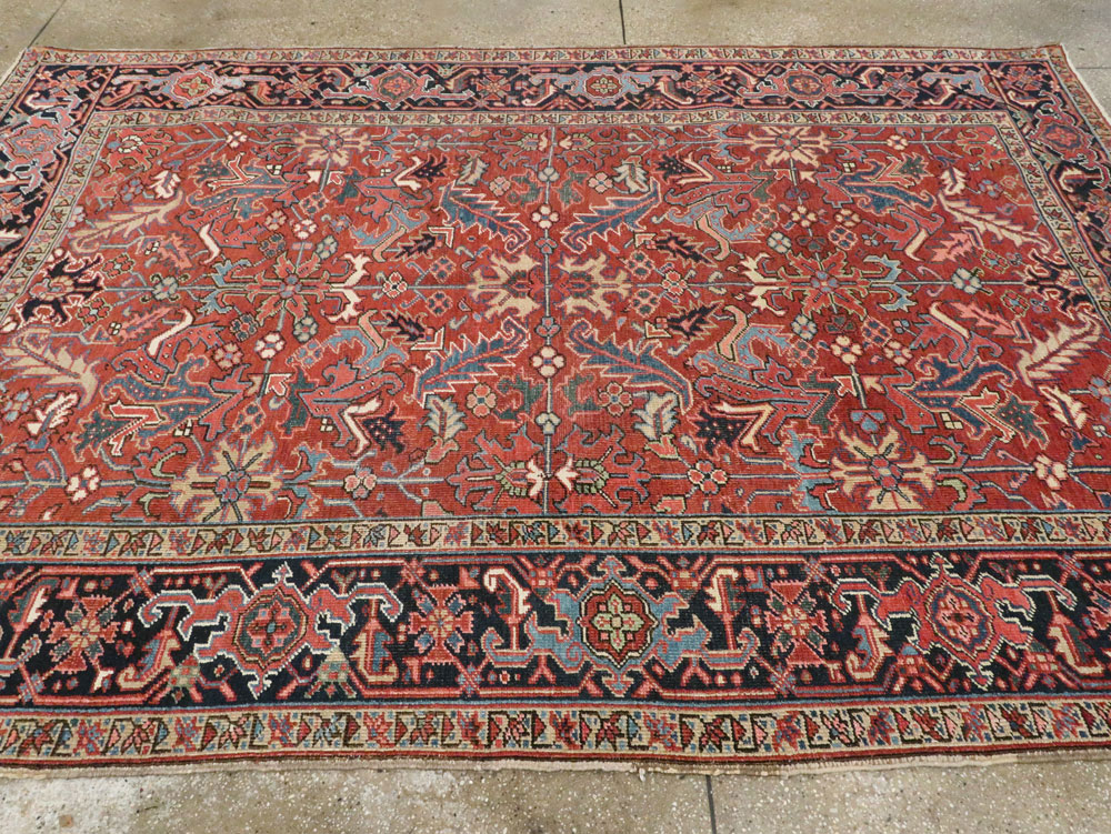 Antique Persian Heriz Carpet, No.8949 - Galerie Shabab