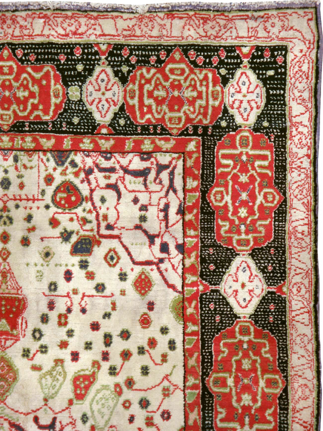 Antique Indian Agra Carpet, No.8951 - Galerie Shabab