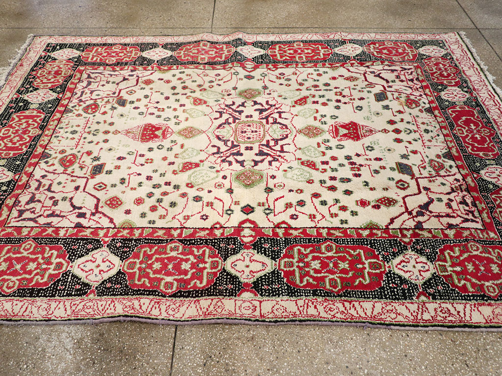 Antique Indian Agra Carpet, No.8951 - Galerie Shabab