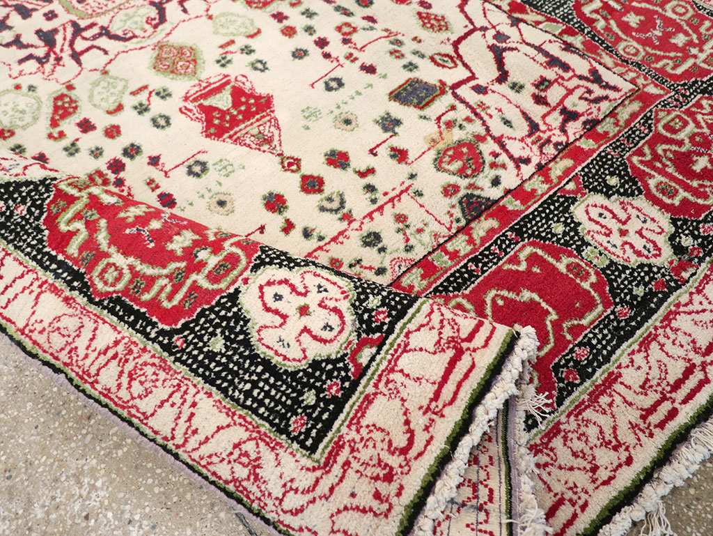 Antique Indian Agra Carpet, No.8951 - Galerie Shabab