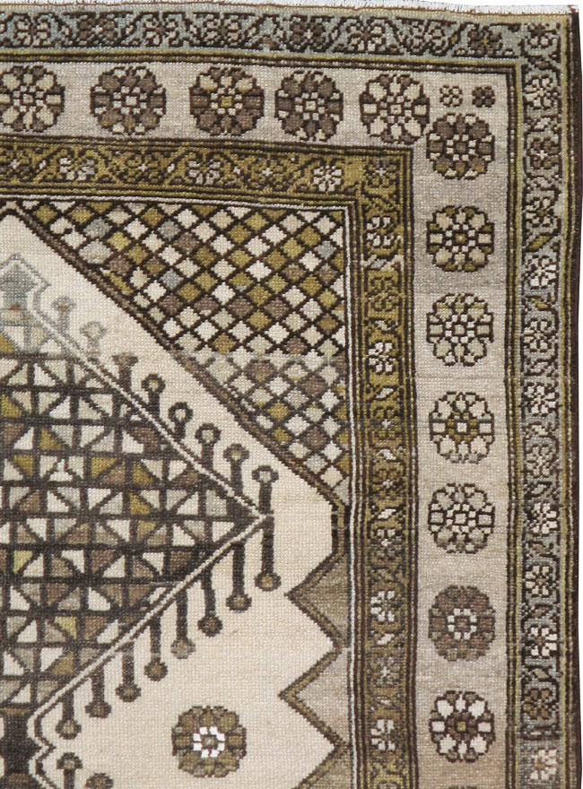 Vintage Persian Malayer Carpet, No.8958 - Galerie Shabab