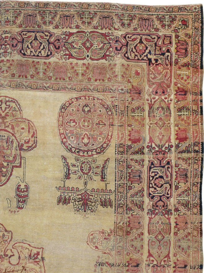 Antique Persian Lavar Kerman Accent Carpet, No.8979 - Galerie Shabab