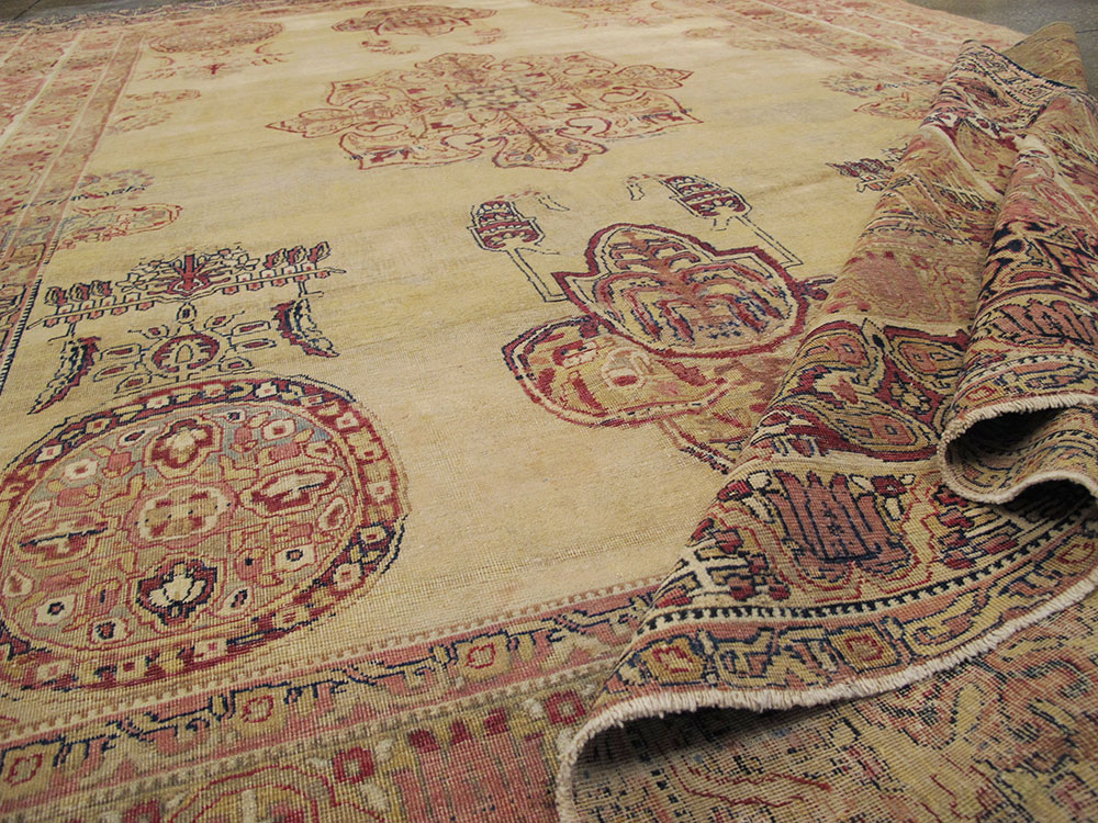 Antique Persian Lavar Kerman Accent Carpet, No.8979 - Galerie Shabab