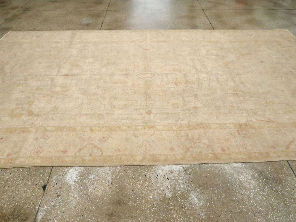 Antique Turkish Oushak Room Size Carpet, No.8983 - Galerie Shabab