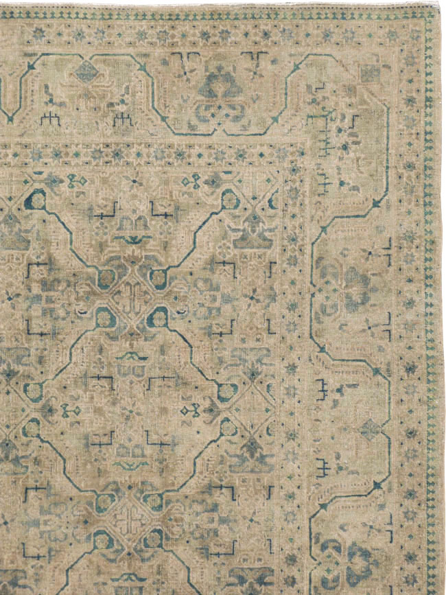 Antique Persian Tabriz Carpet, No.8996 - Galerie Shabab