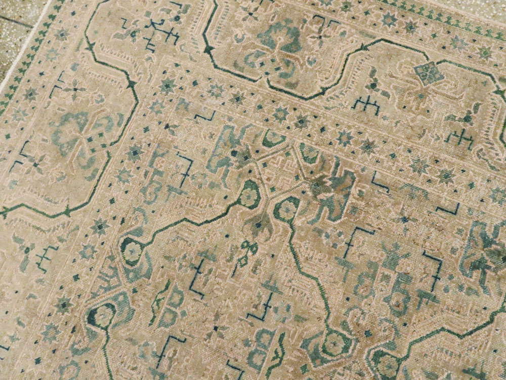 Antique Persian Tabriz Carpet, No.8996 - Galerie Shabab