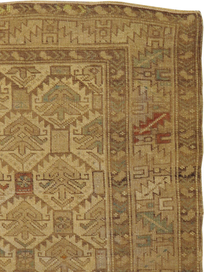 Antique Caucasian Shirvan Rug, No.9013 - Galerie Shabab