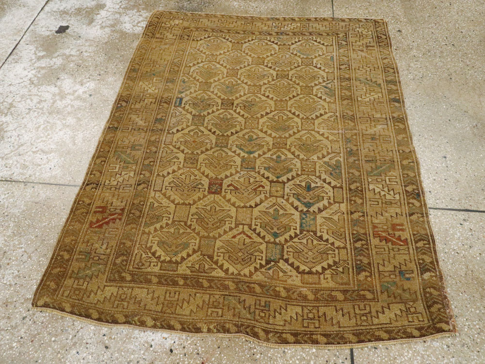 Antique Caucasian Shirvan Rug, No.9013 - Galerie Shabab