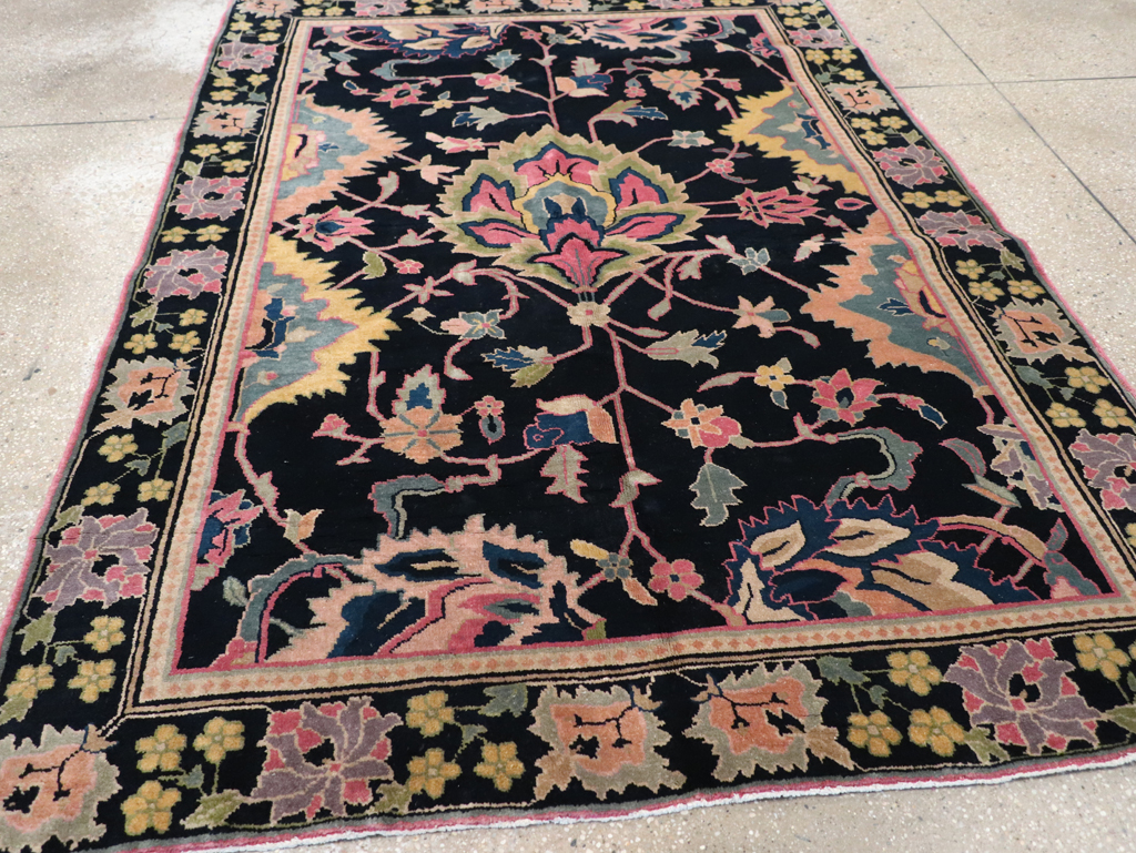 Vintage Indian Lahore Accent Rug, No.9049 - Galerie Shabab
