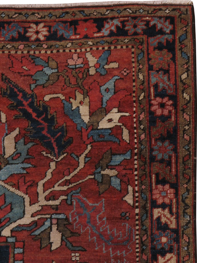 Antique Persian Heriz Rug, No.9072 - Galerie Shabab