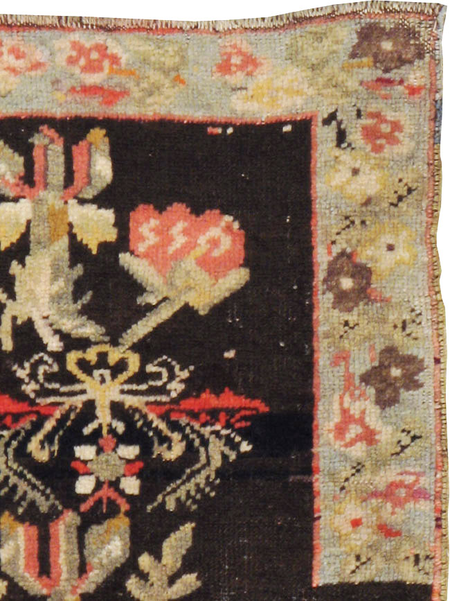 Antique Caucasian Karabagh Rug, No.9082 - Galerie Shabab