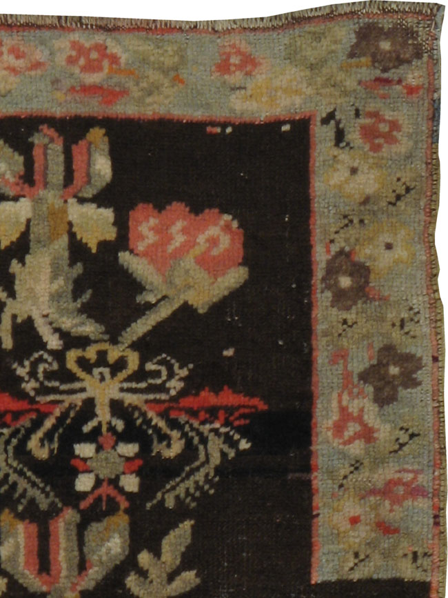 Antique Caucasian Karabagh Rug, No.9082 - Galerie Shabab